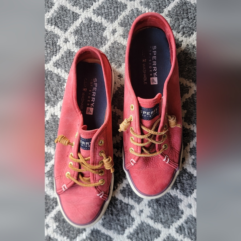 Sperry Women's Pink Salmon Leather Upper Shoes 8